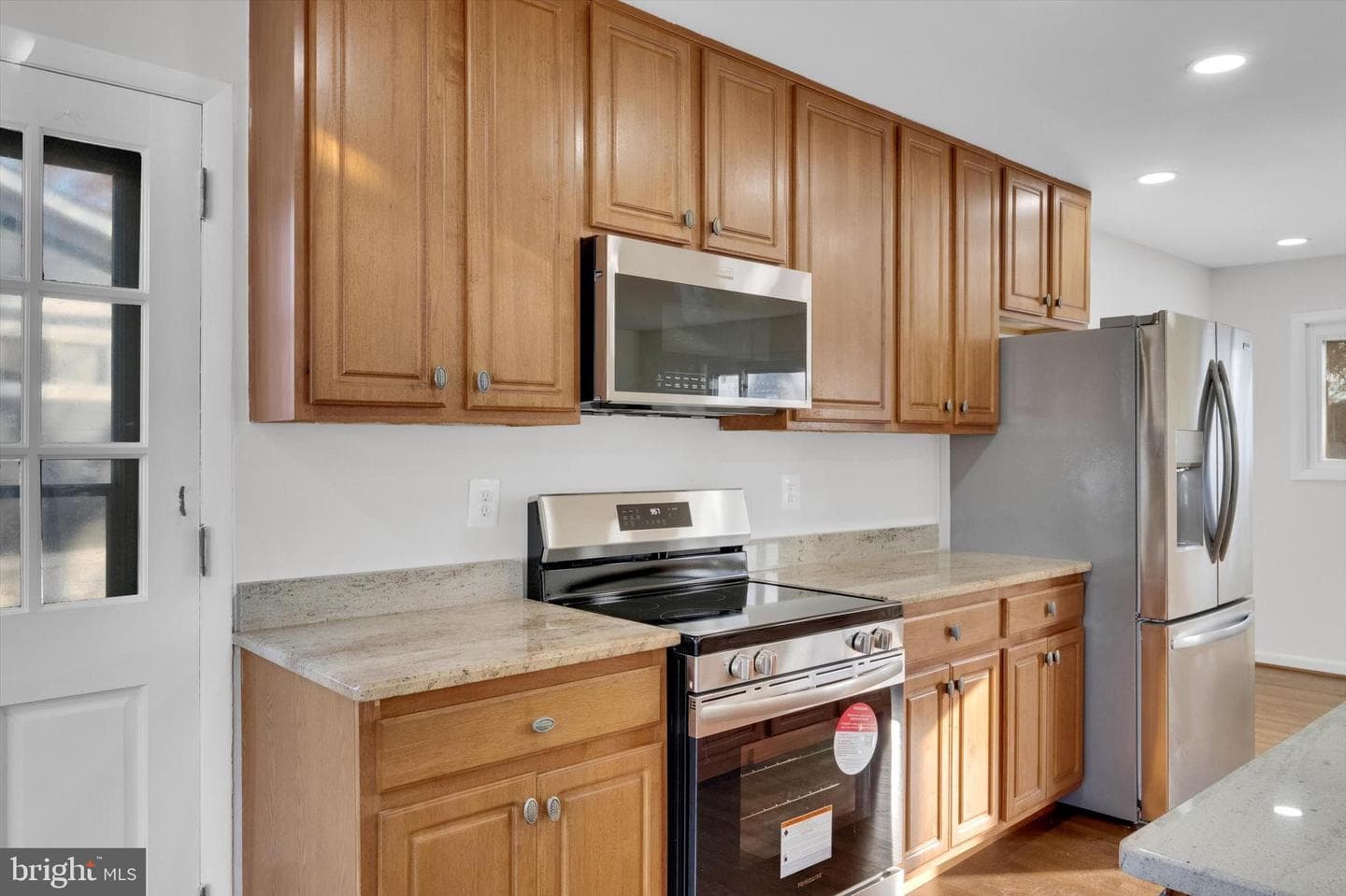 4224 Kinmount Road photo 11