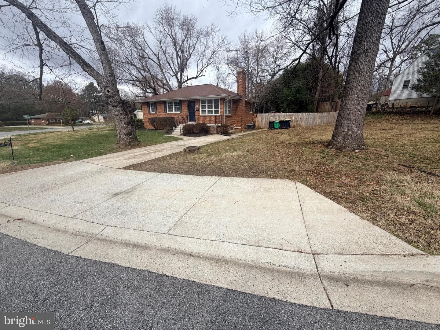 9300 Worrell Avenue photo 3