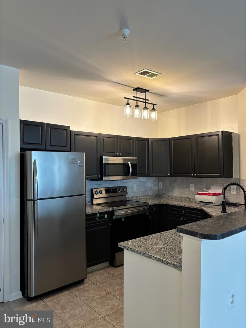 3114 Bellamy Way photo 5