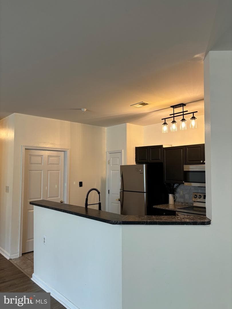 3114 Bellamy Way photo 6