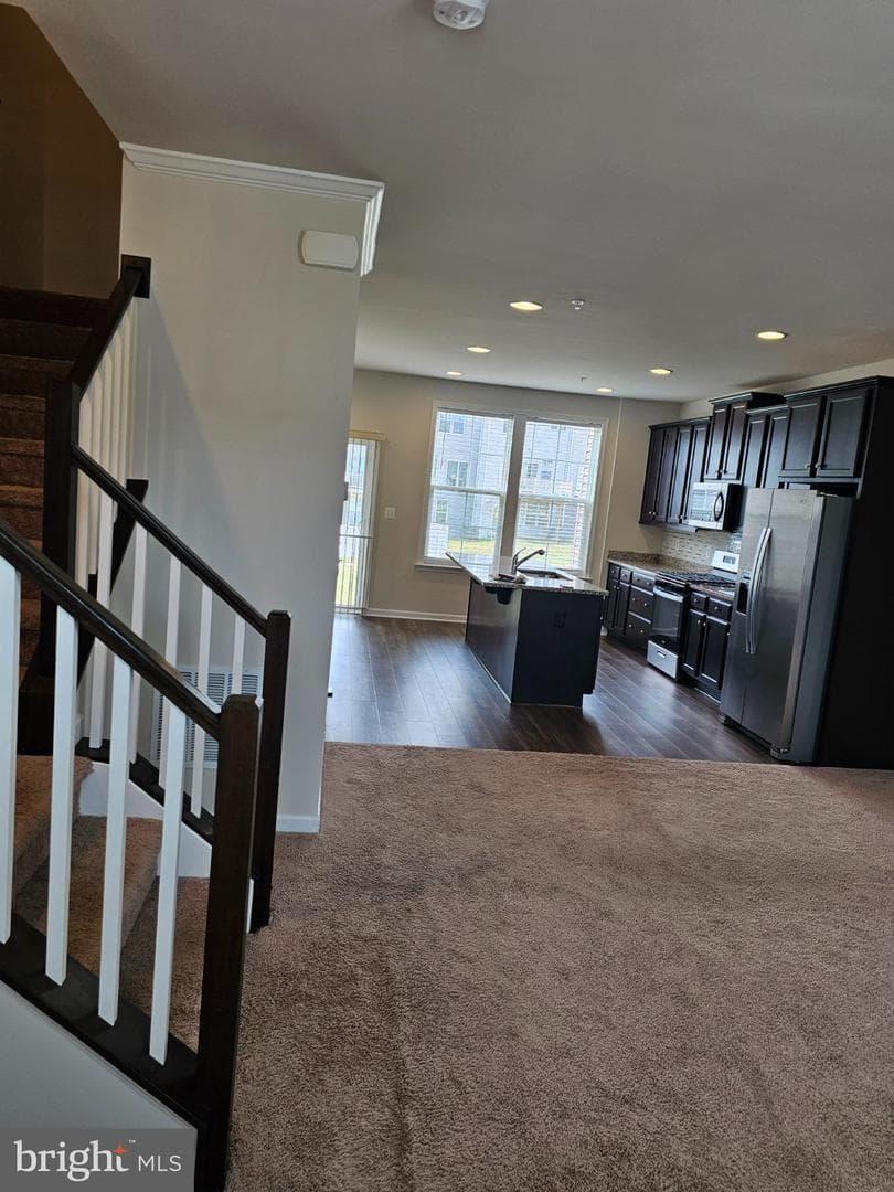 1012 Flester Lane photo 5