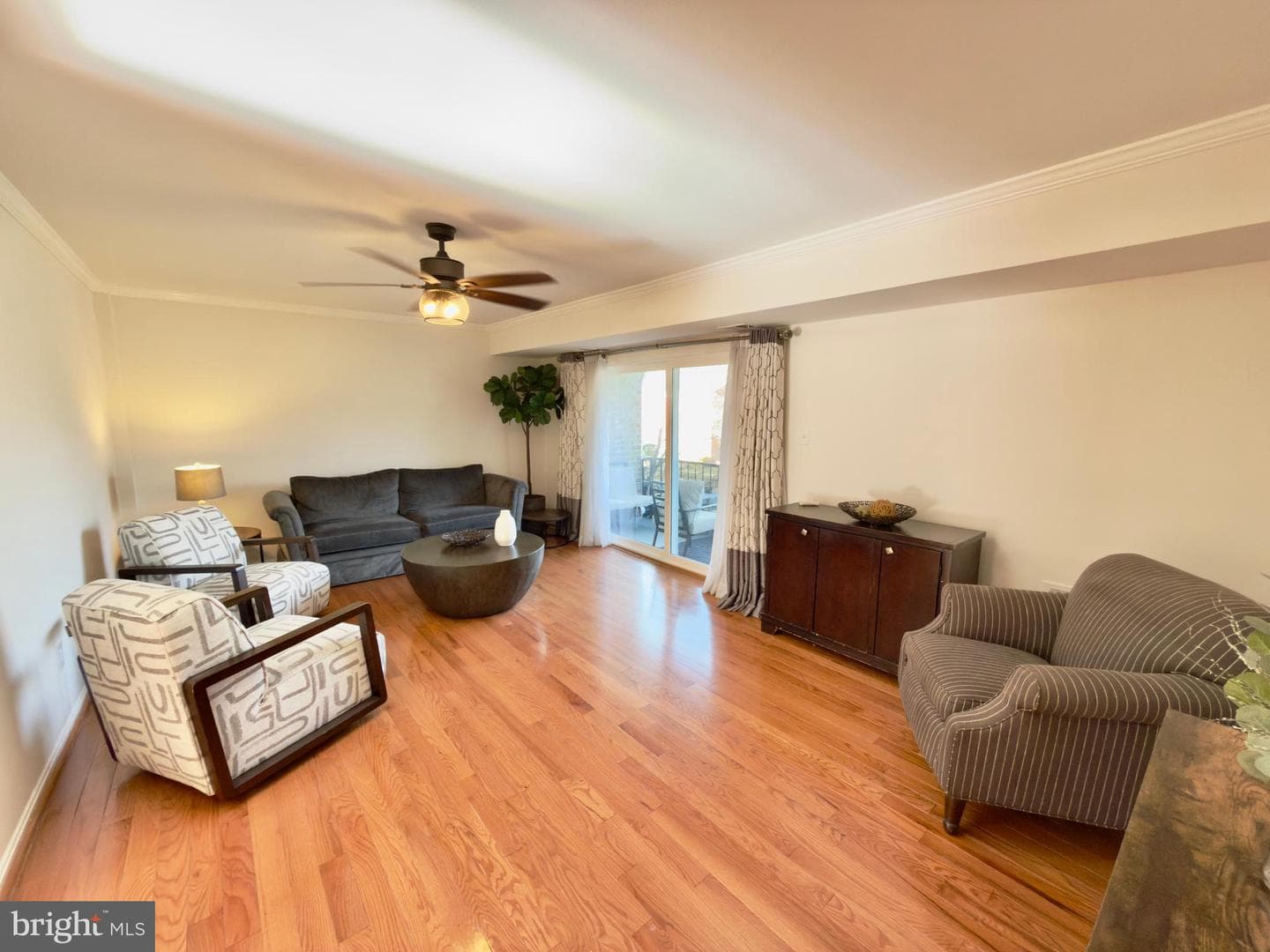 8012 Lakecrest Drive photo 13