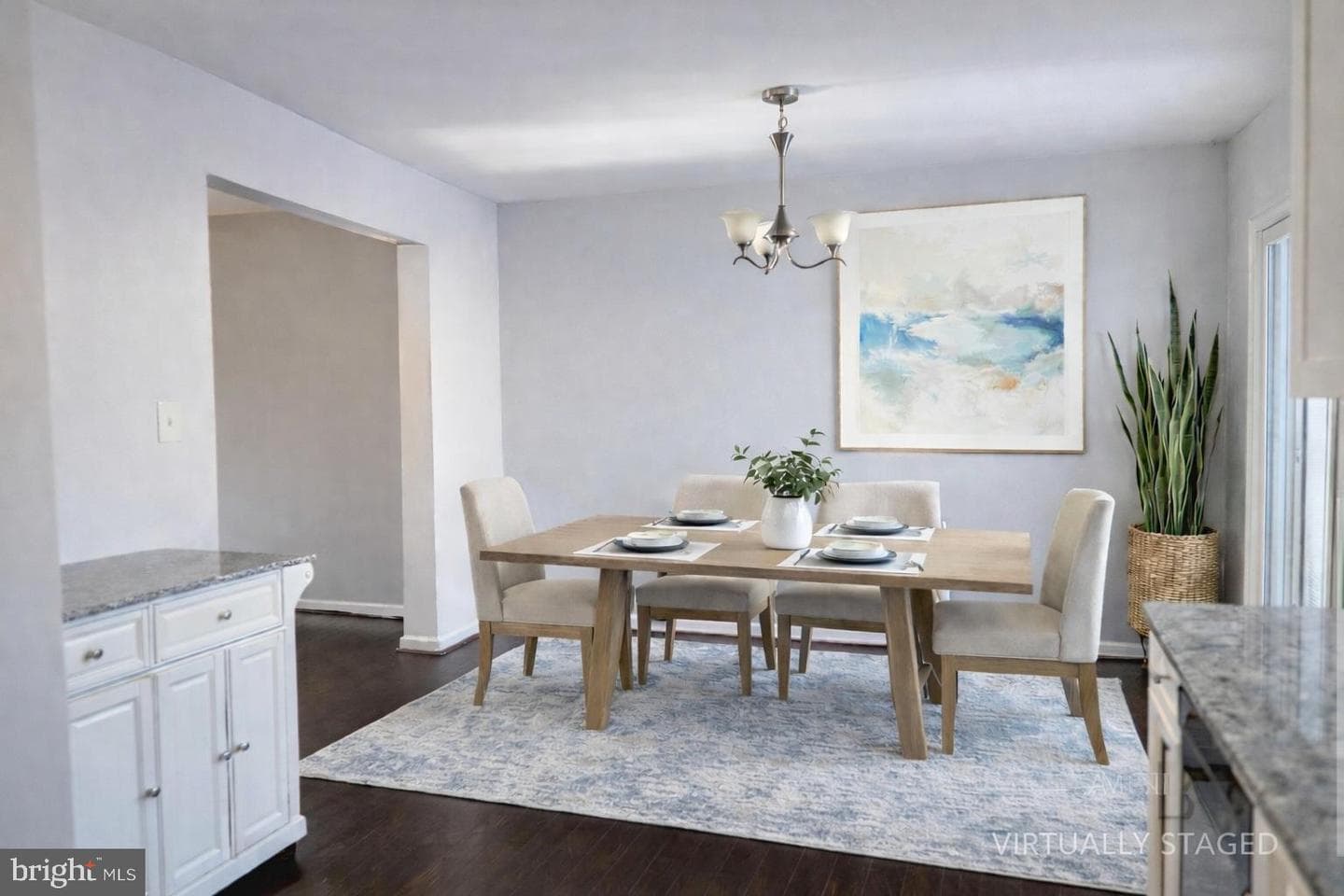 2263 Prince Of Wales Court photo 13
