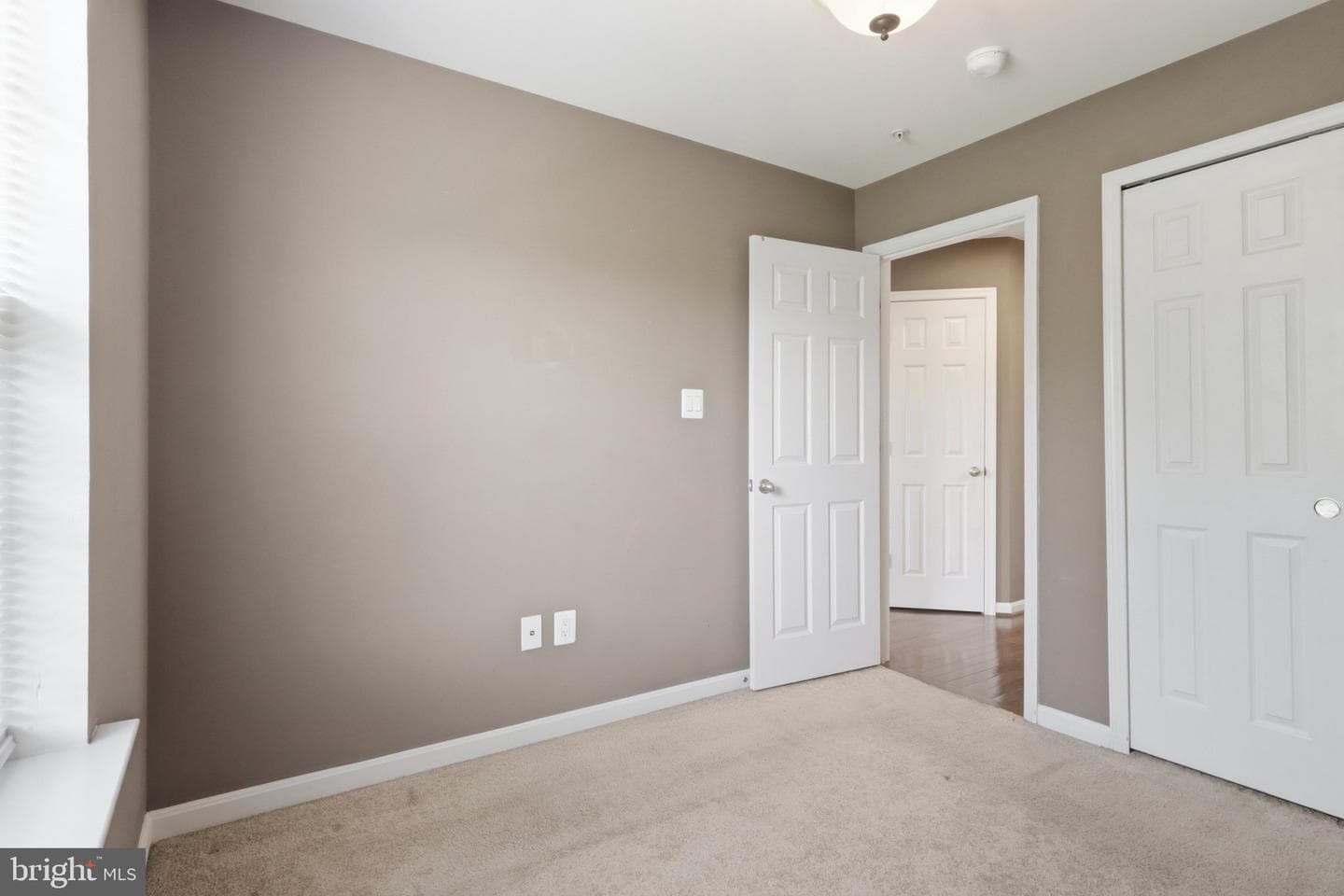 9519 Weshurst Lane photo 25