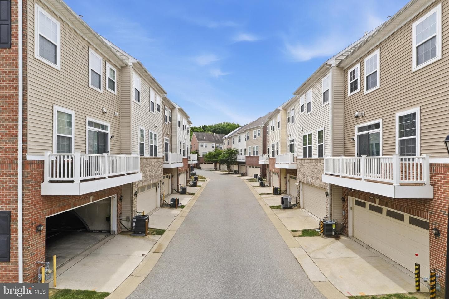9519 Weshurst Lane photo 37