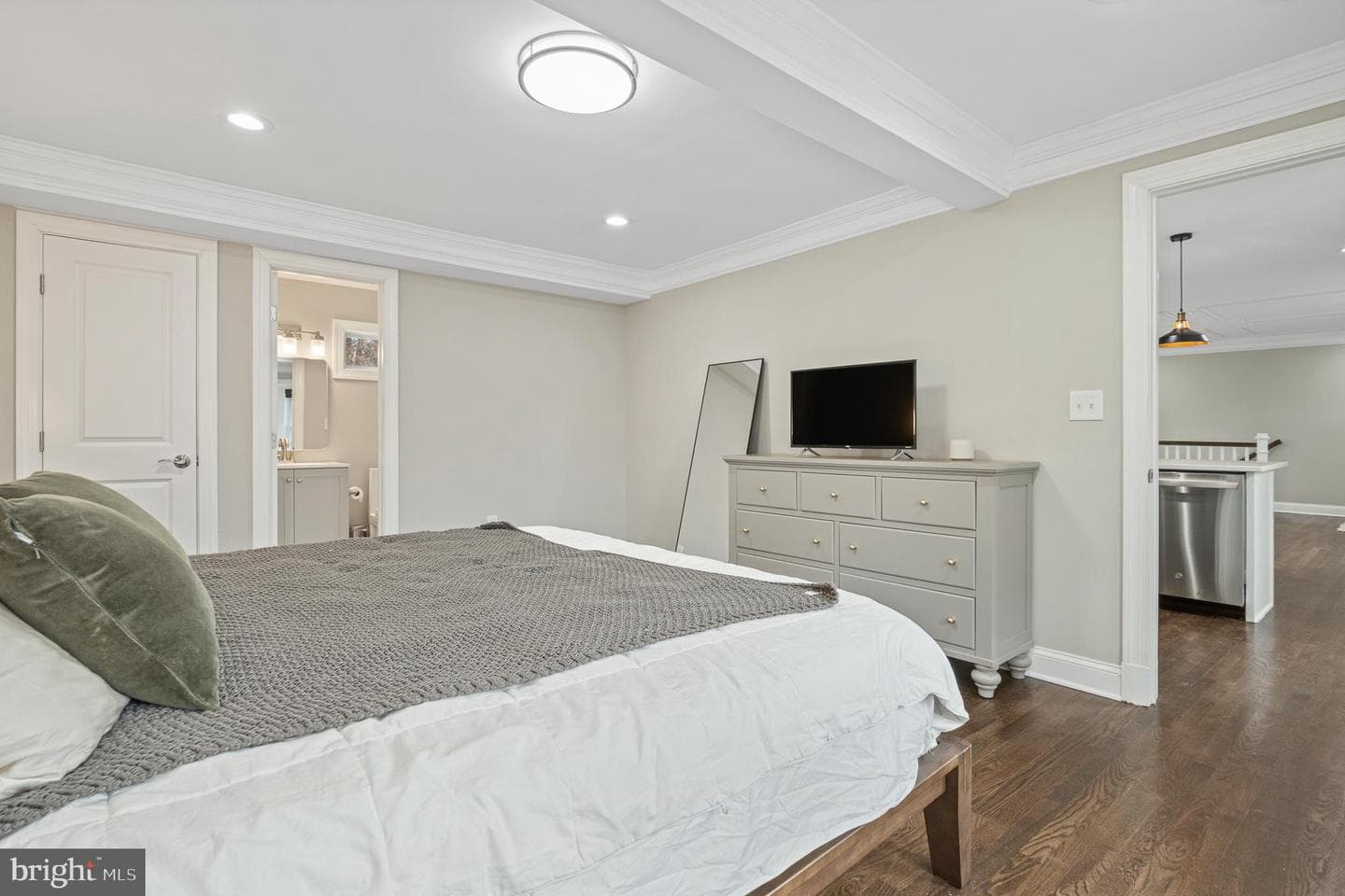 9217 Fowler Lane photo 18