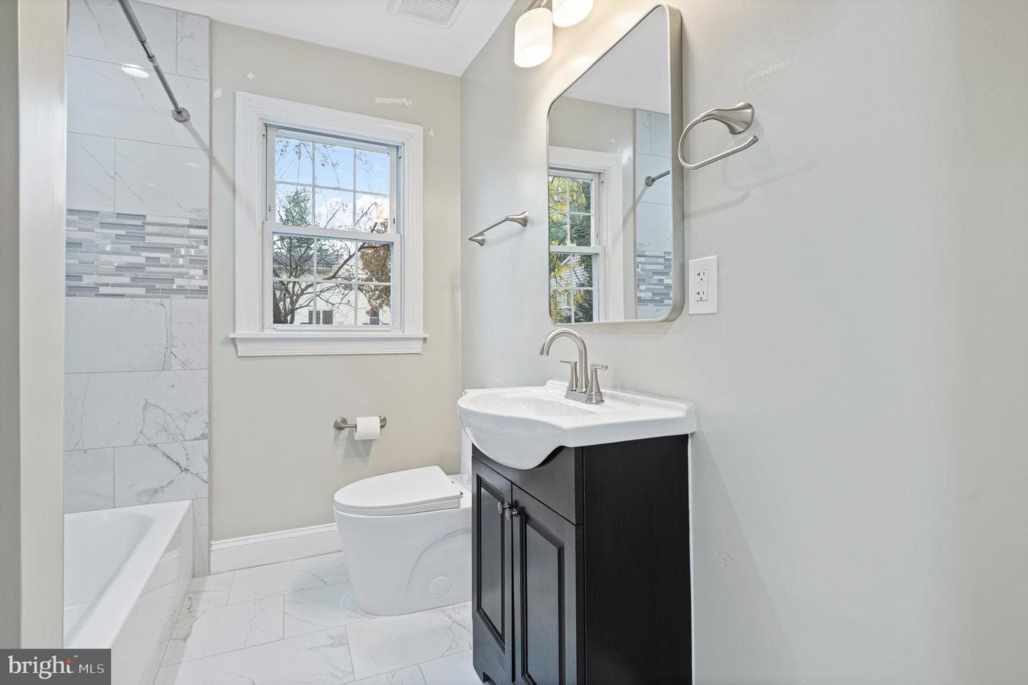 9217 Fowler Lane photo 34
