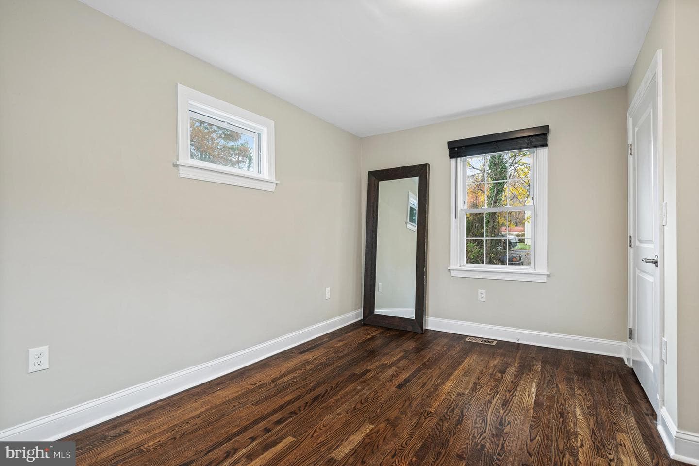 9217 Fowler Lane photo 37