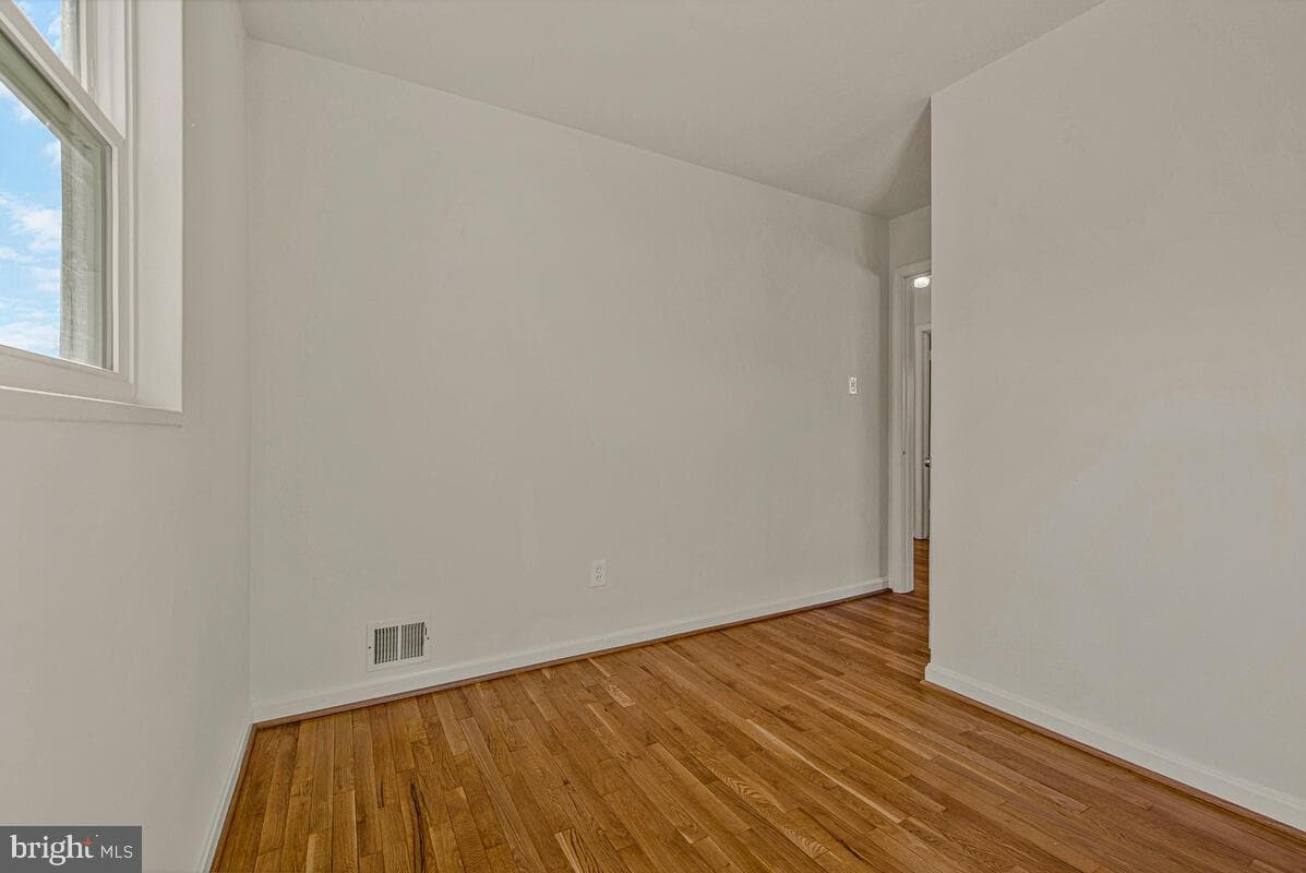 4803 Stockton Lane photo 17