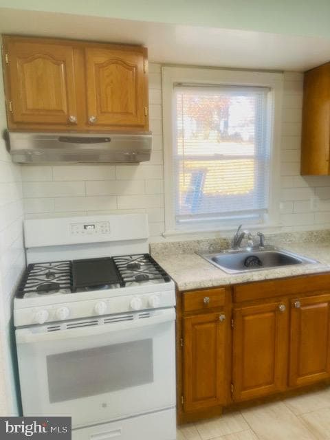 7020 Taylor Terrace photo 10