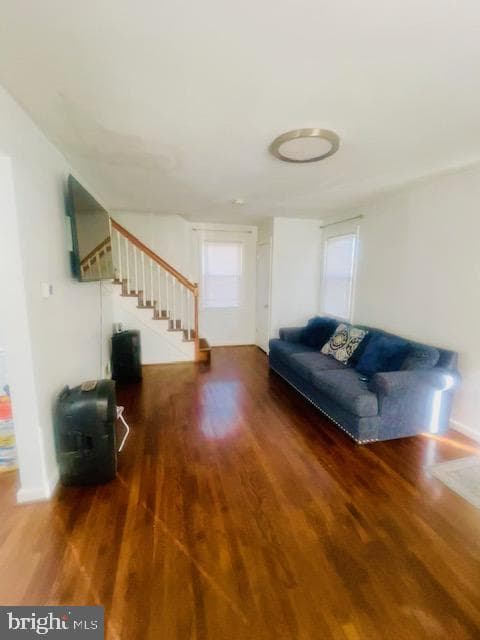 7020 Taylor Terrace photo 7