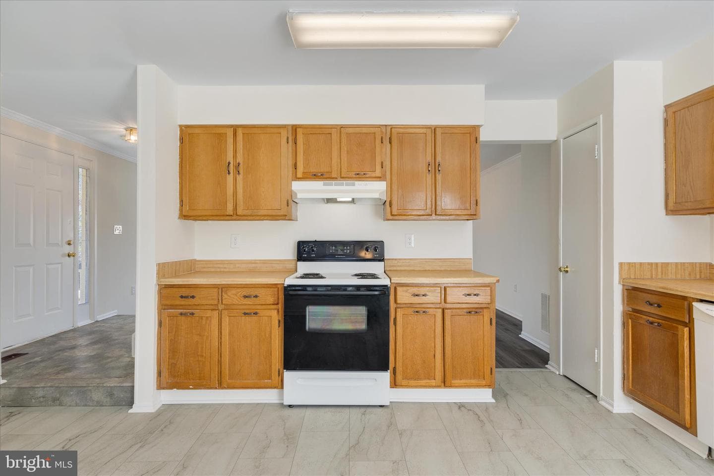 8710 Post Oak Way photo 12