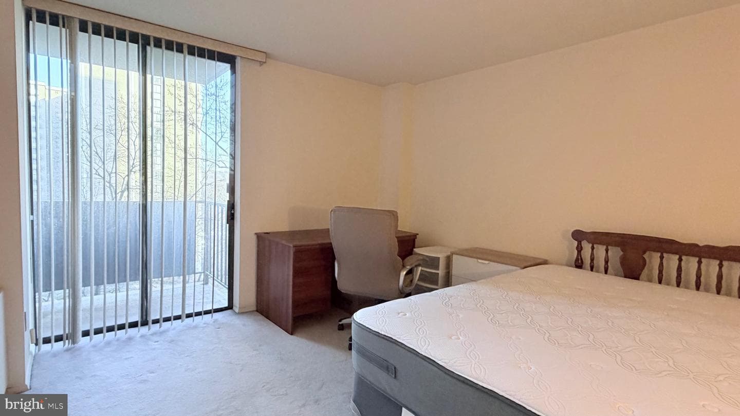 6100 Westchester Park Drive #609 photo 20
