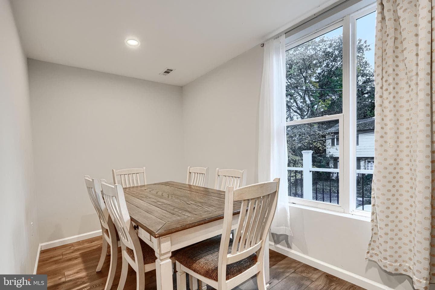 17 Tunic Avenue photo 11