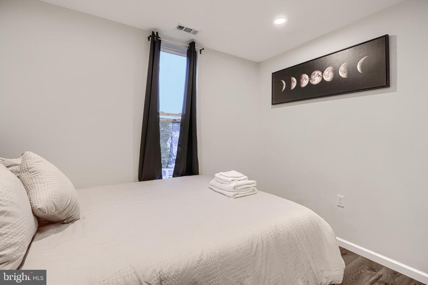 17 Tunic Avenue photo 13