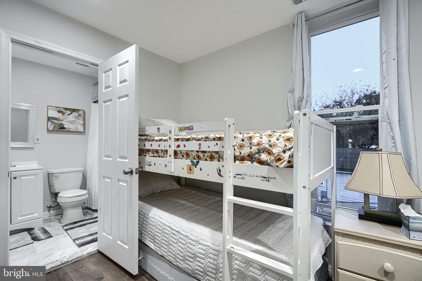 17 Tunic Avenue photo 17