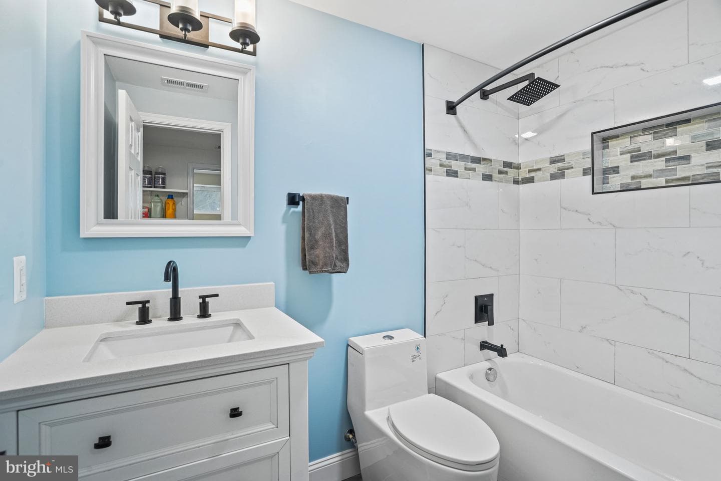 10908 Dower House Court photo 31
