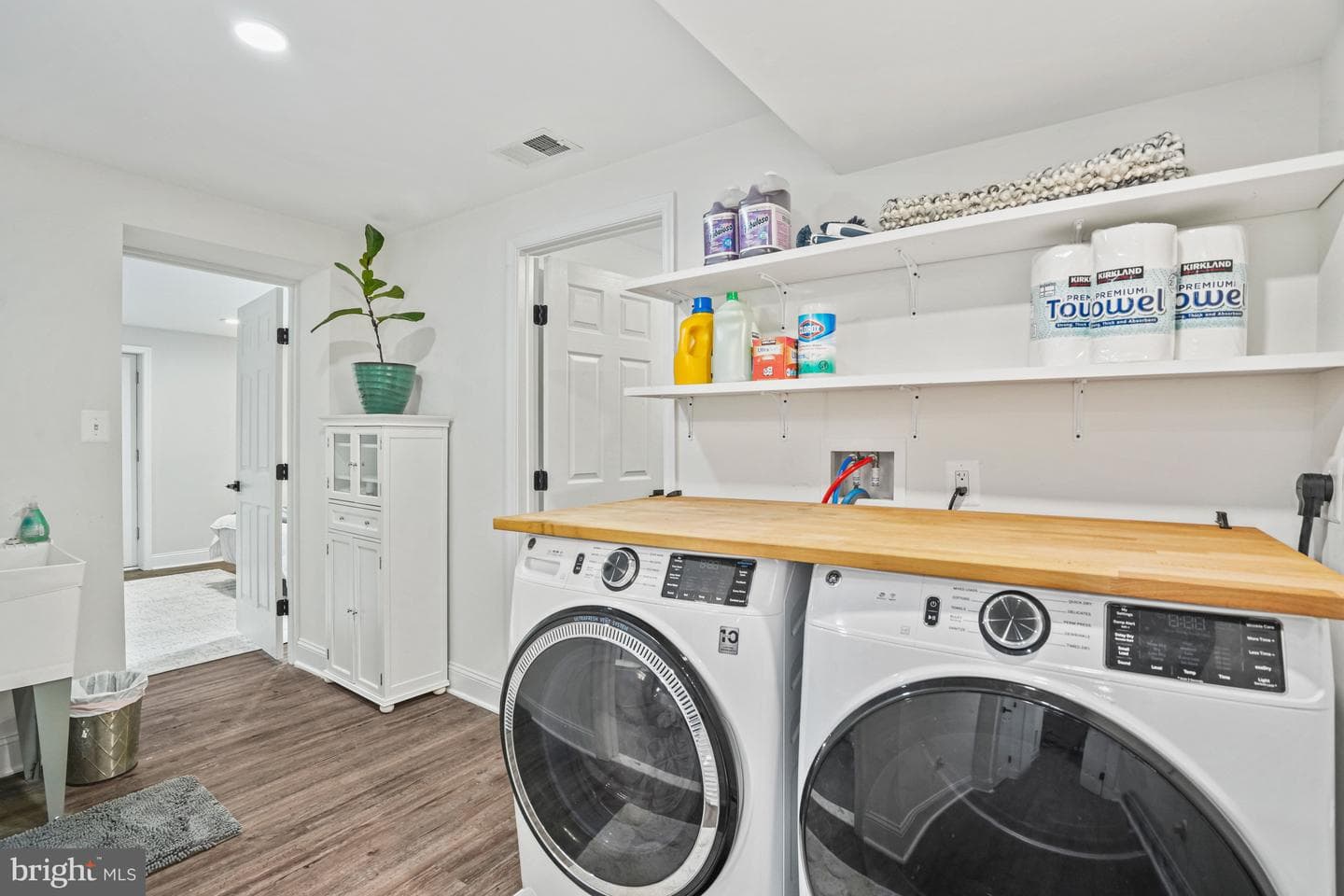 10908 Dower House Court photo 36