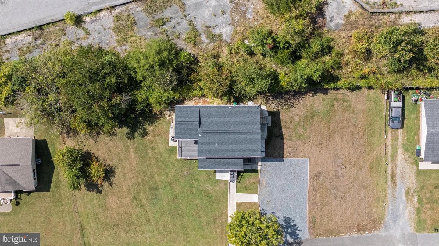 5209 Mount Airy Lane photo 28
