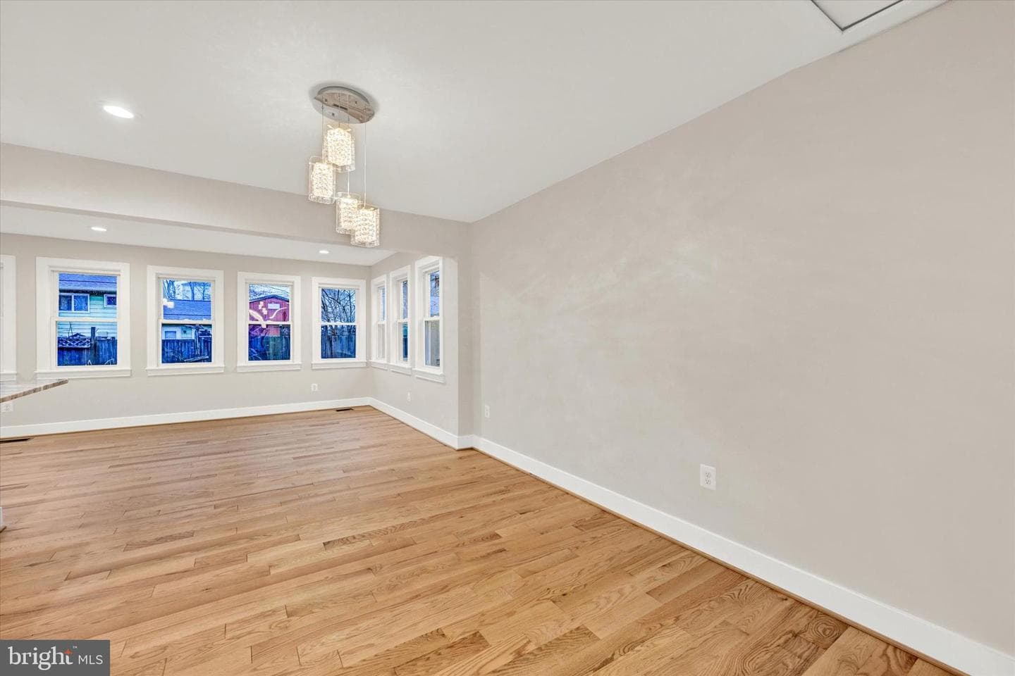 9603 Beachwood Avenue photo 10