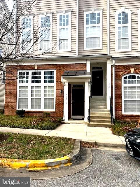 923 Pine Forest Lane #2011 photo 2