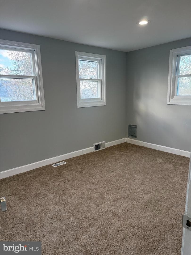 6625 Powhatan Street photo 8