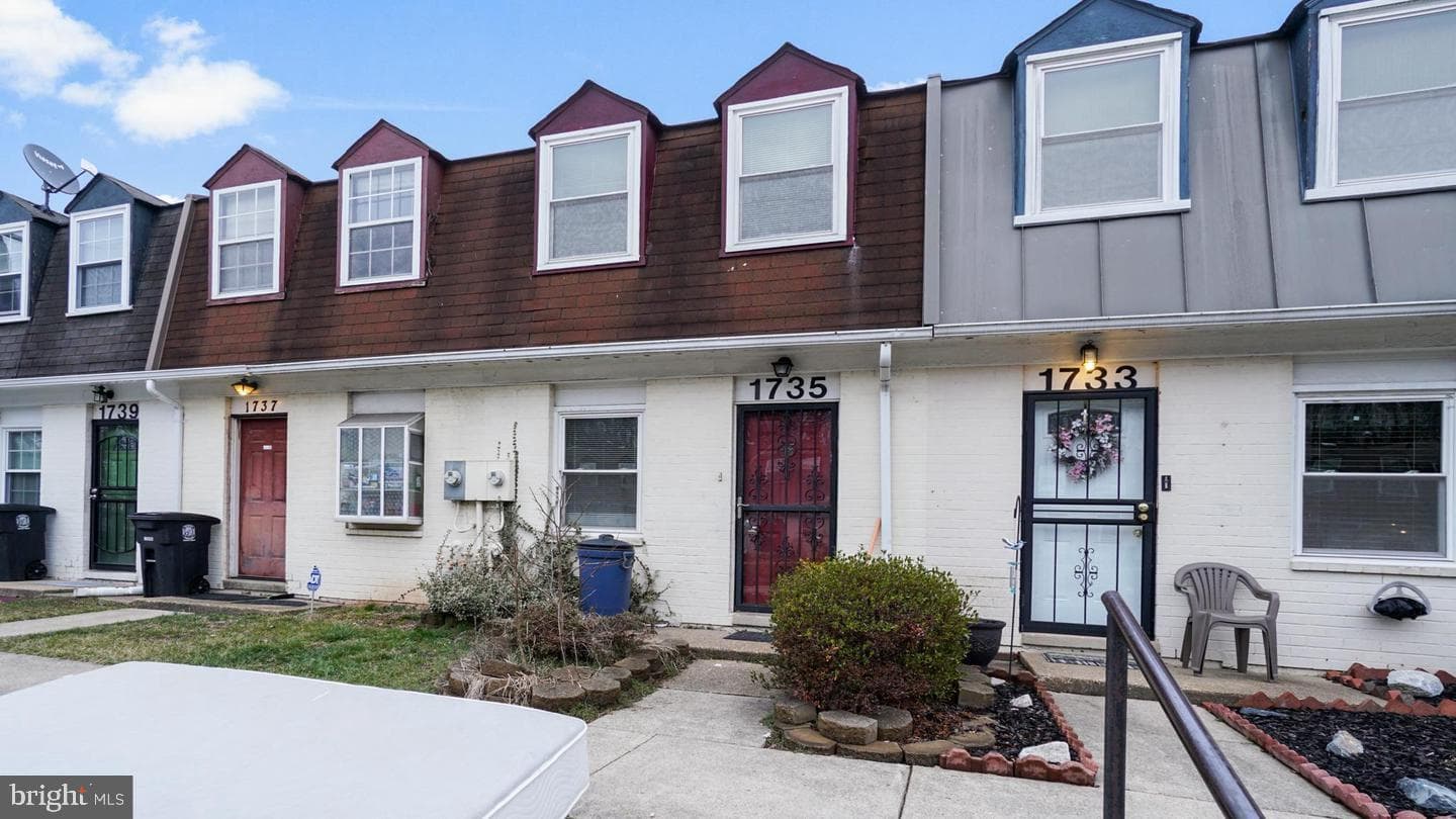 1735 Village Green Drive #z-44 photo 2