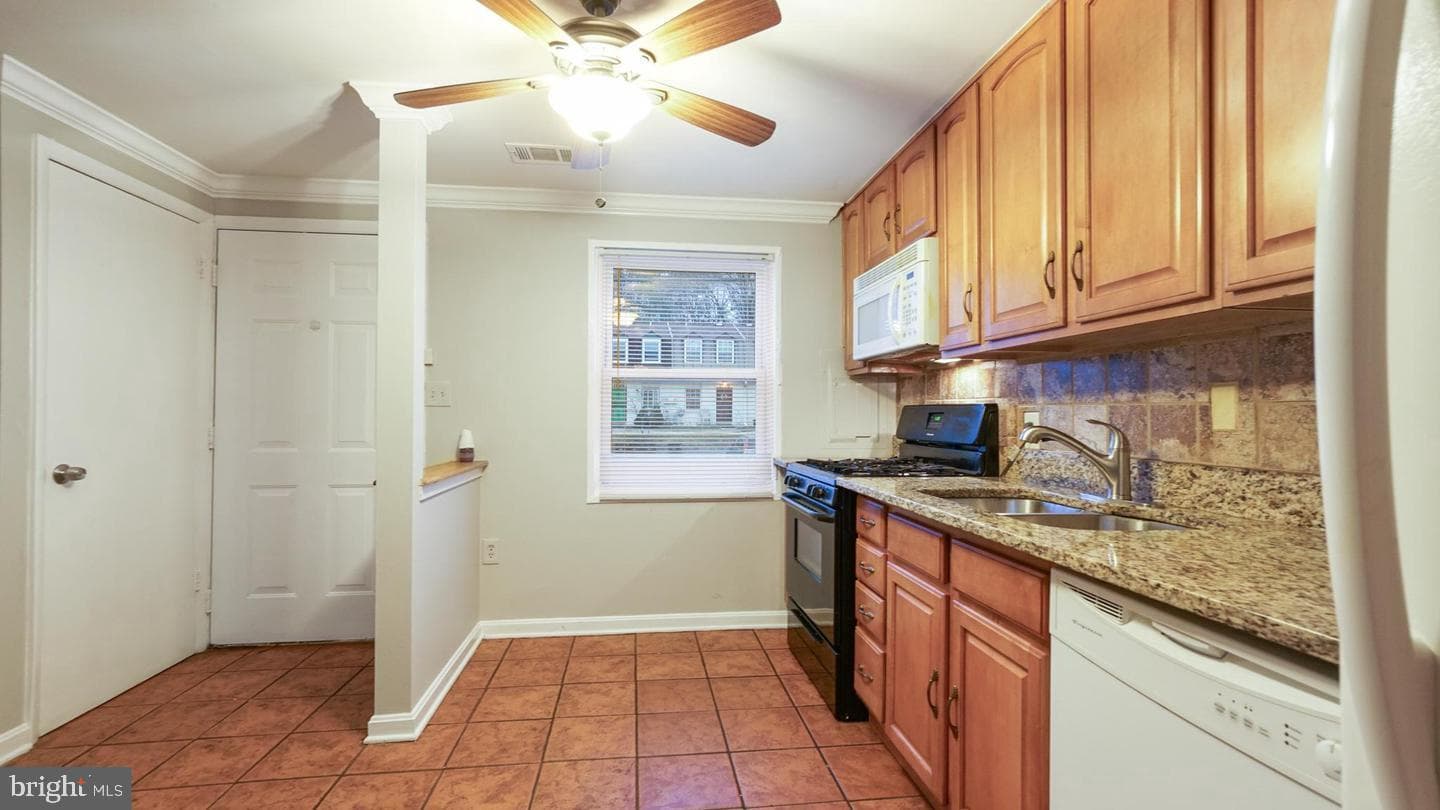 1735 Village Green Drive #z-44 photo 4