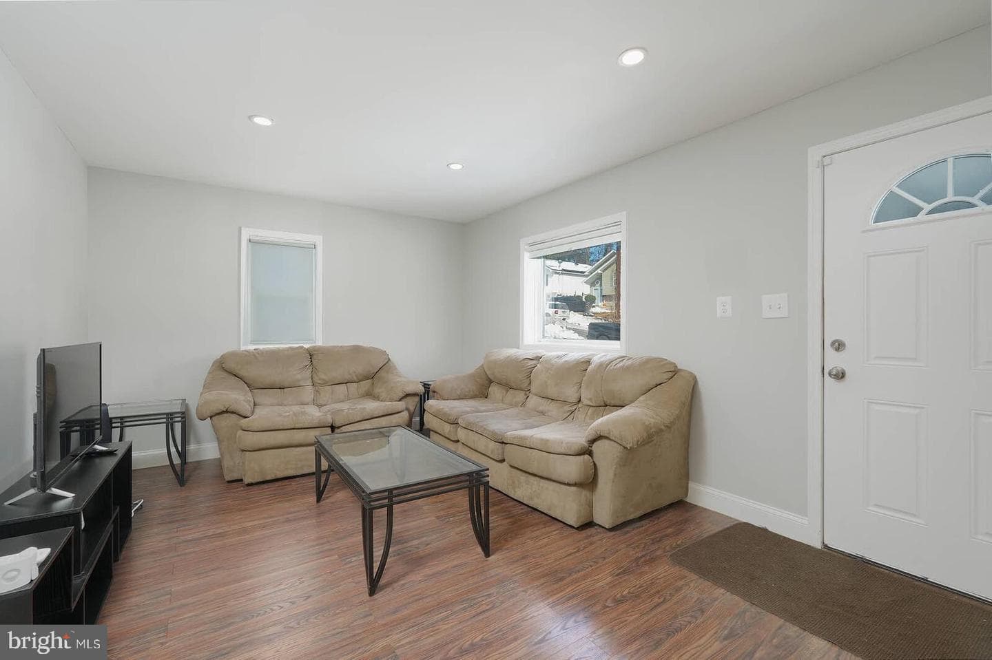 7719 Garrison Road photo 2
