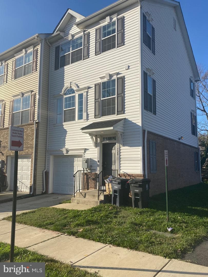 720 Maury Avenue photo 2