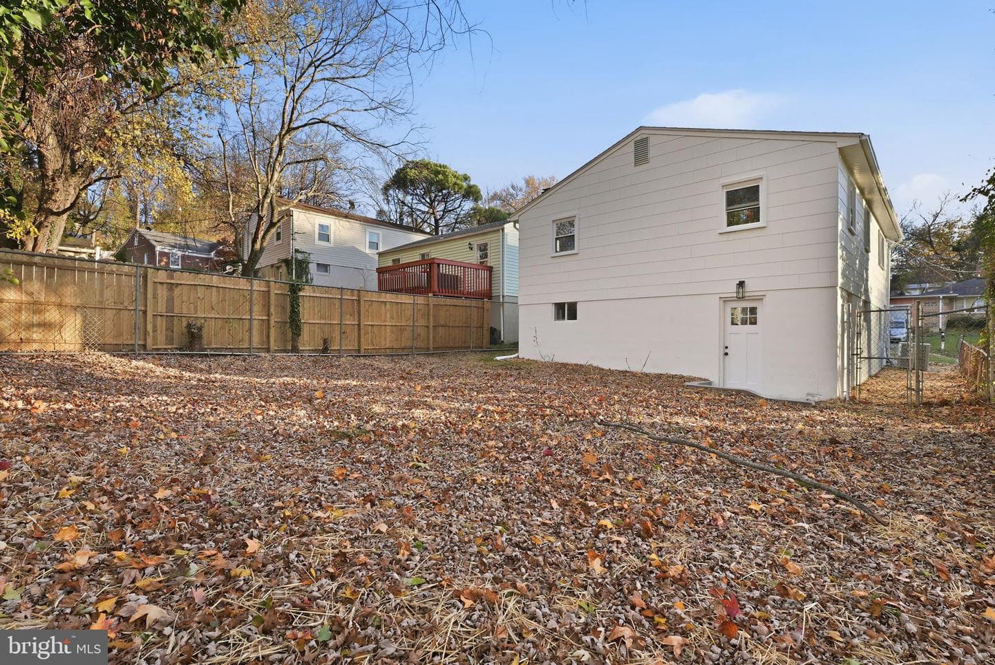5716 Somerset Road photo 24