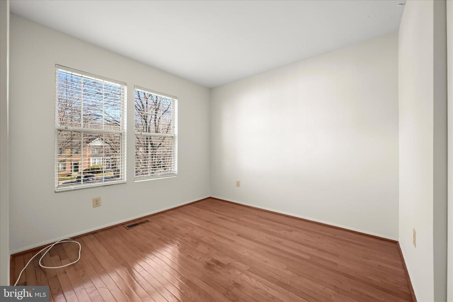 10789 Kitchener Court photo 22
