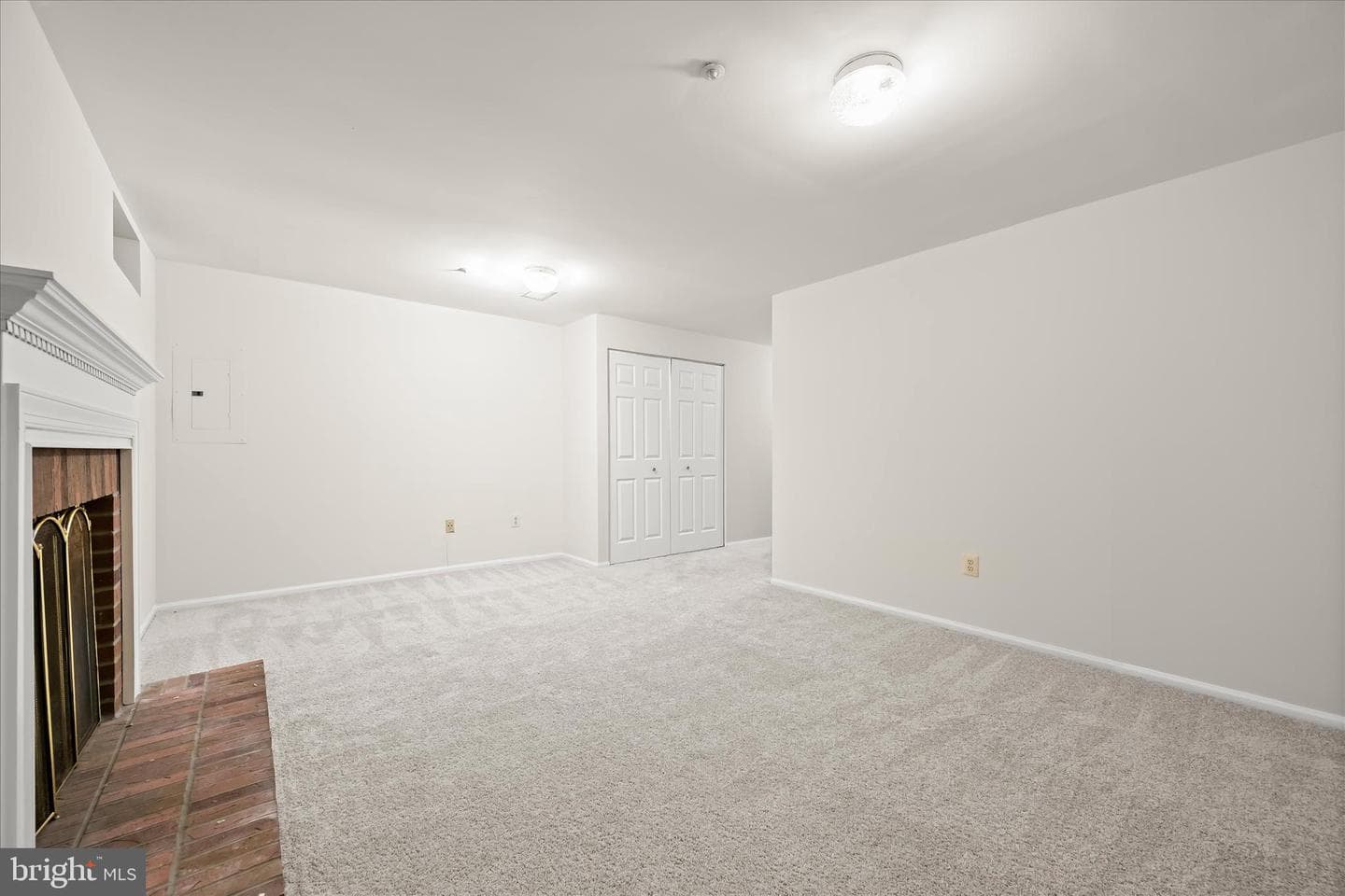 10789 Kitchener Court photo 28