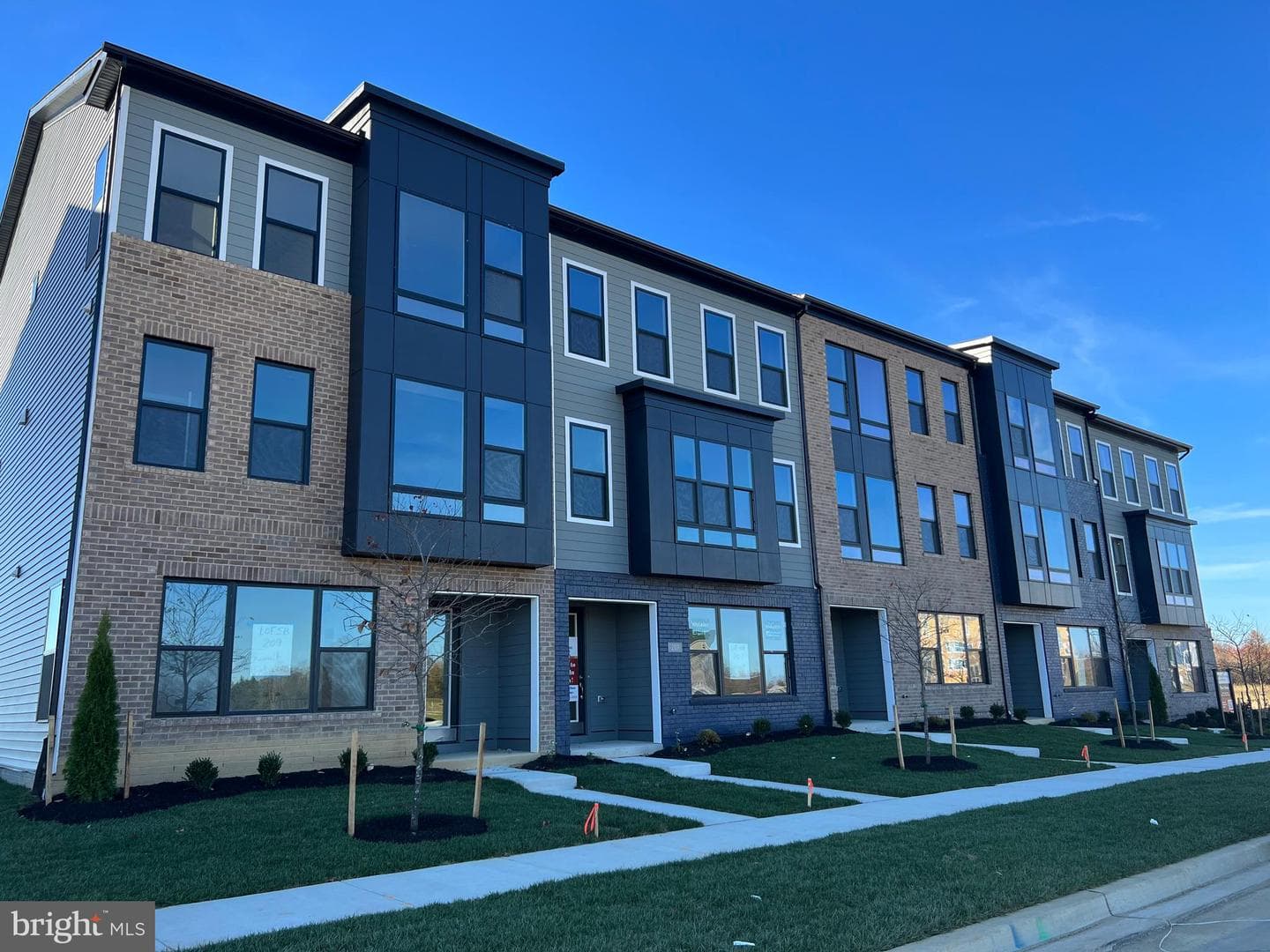 127 Summit Point Boulevard #12-J