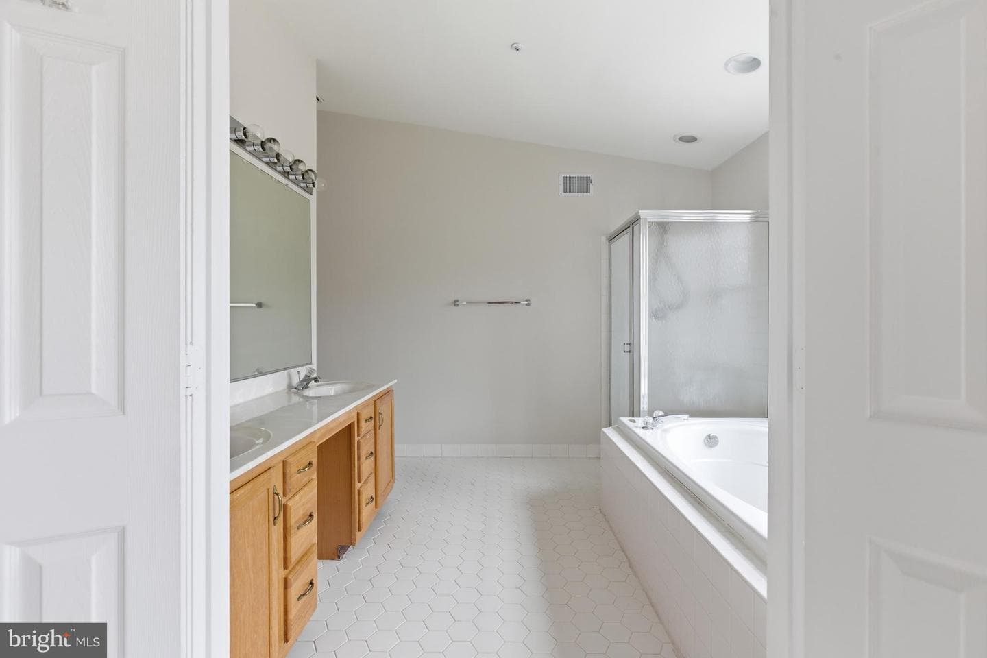 2207 Arctic Fox Drive photo 24