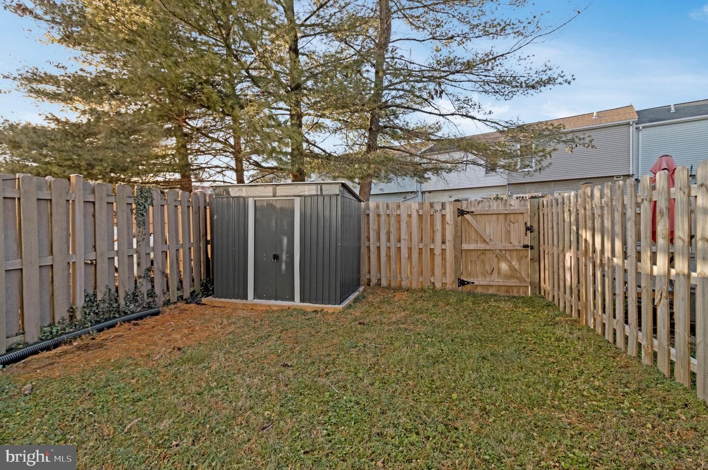6806 Hawthorne Street photo 10