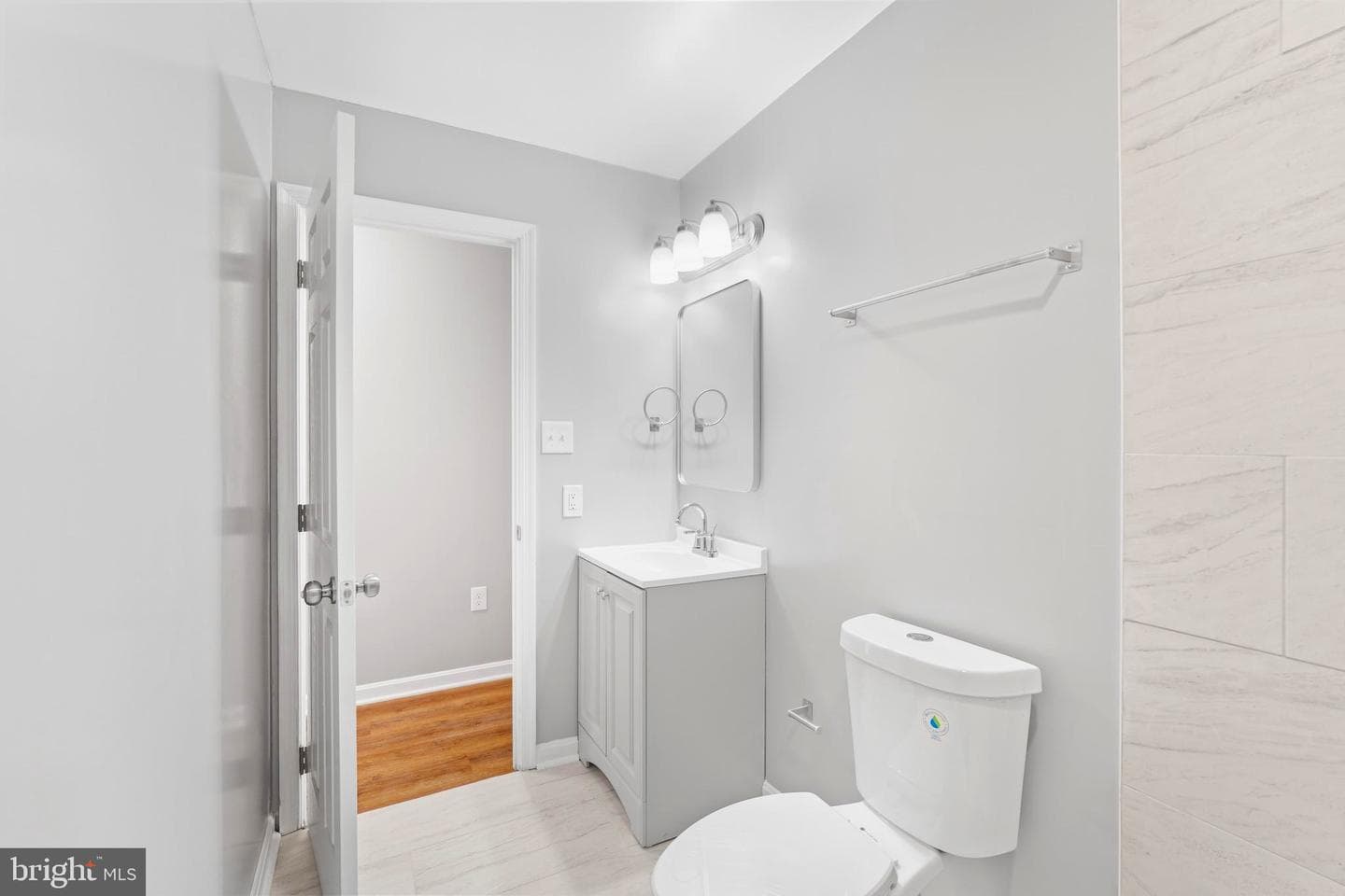 5008 Boydell Avenue photo 17