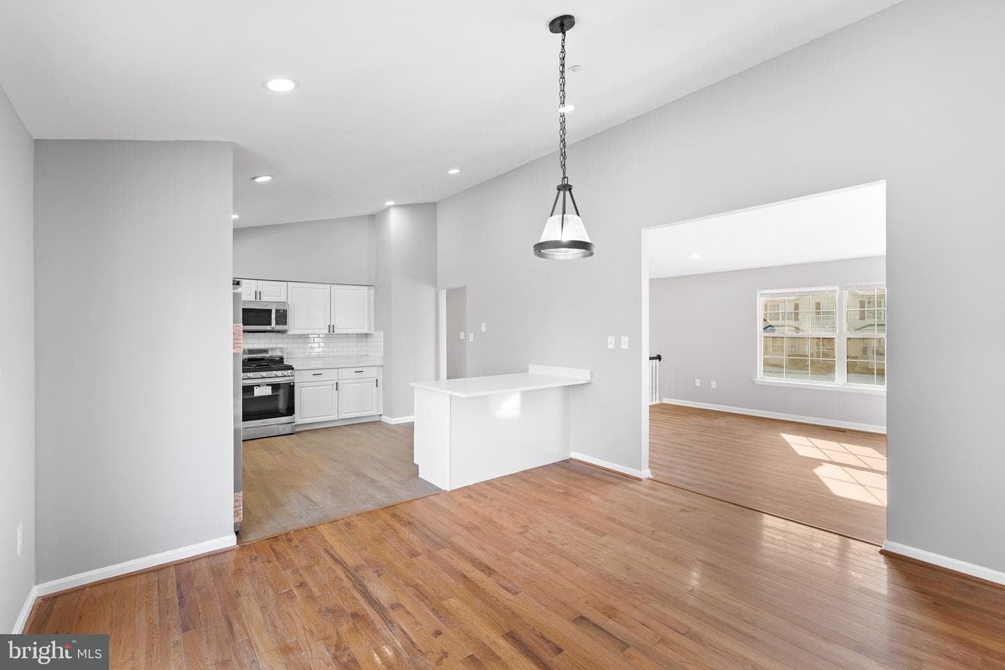 5008 Boydell Avenue photo 6
