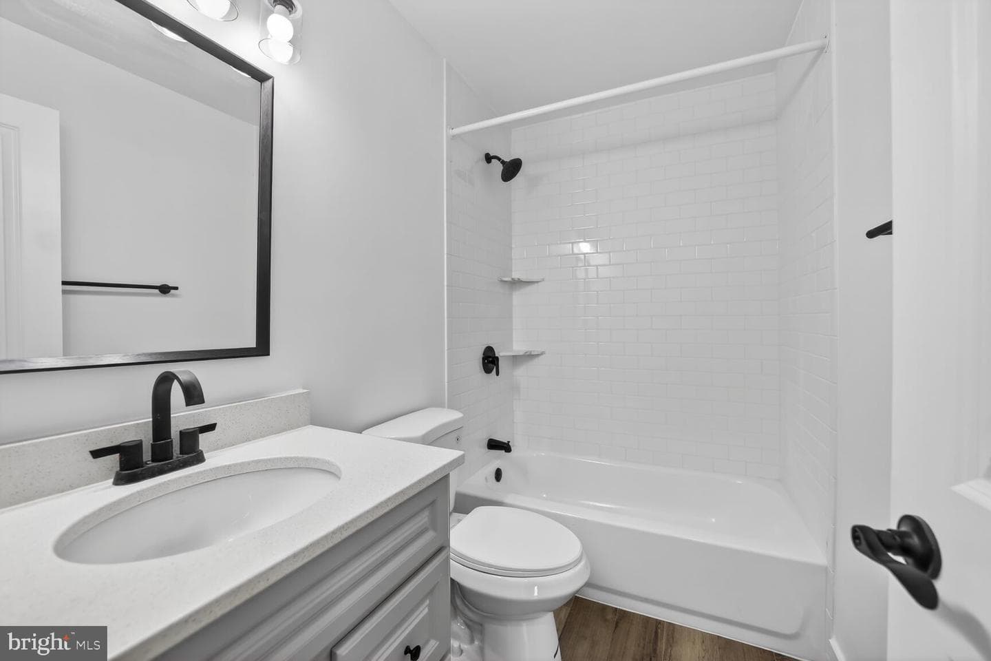 4312 Vine Street photo 12