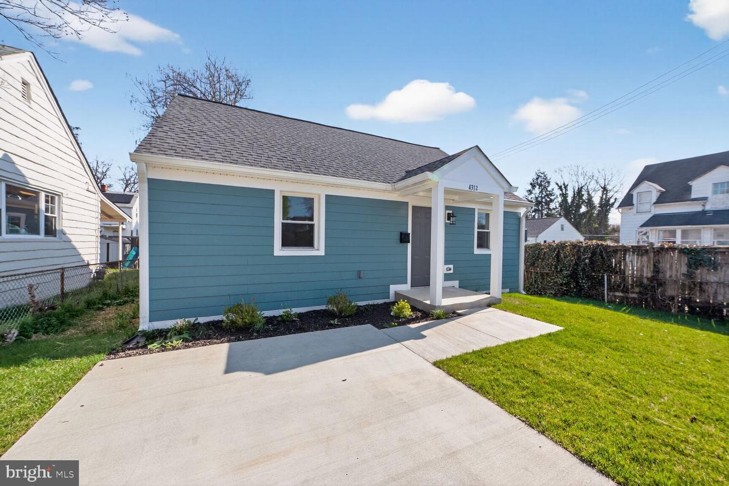 4312 Vine Street photo 27