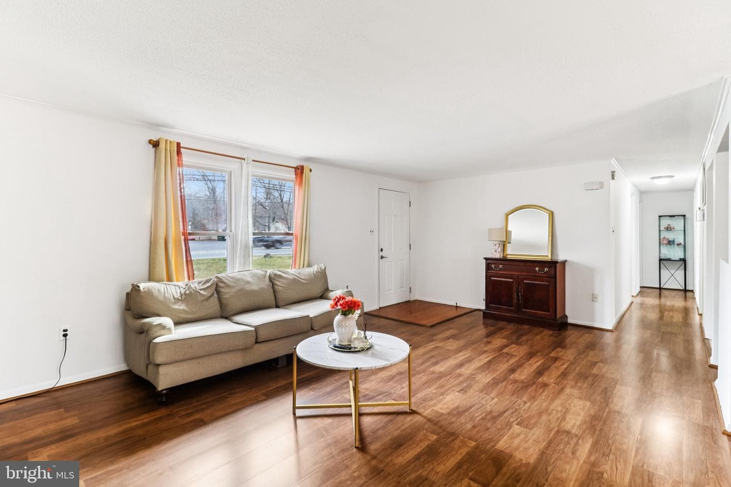 14617 Livingston Road photo 4