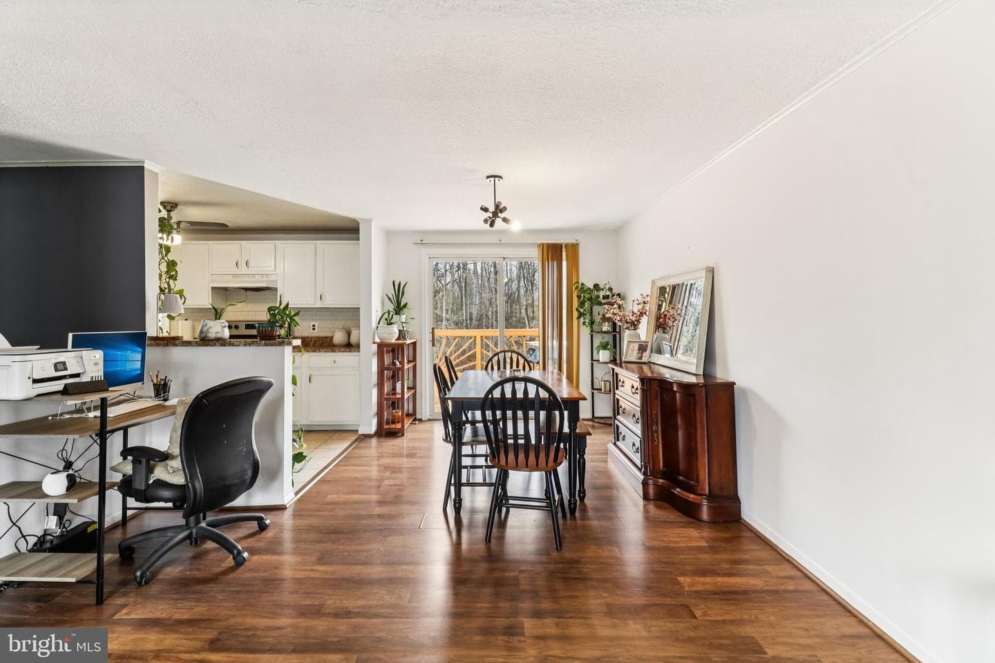 14617 Livingston Road photo 6