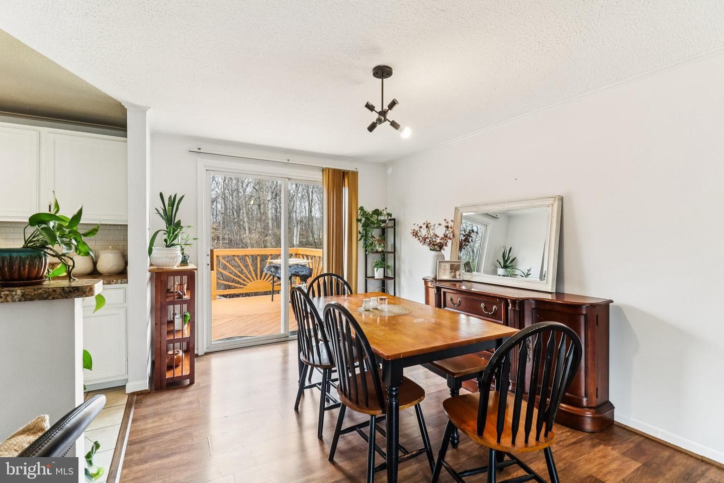 14617 Livingston Road photo 8