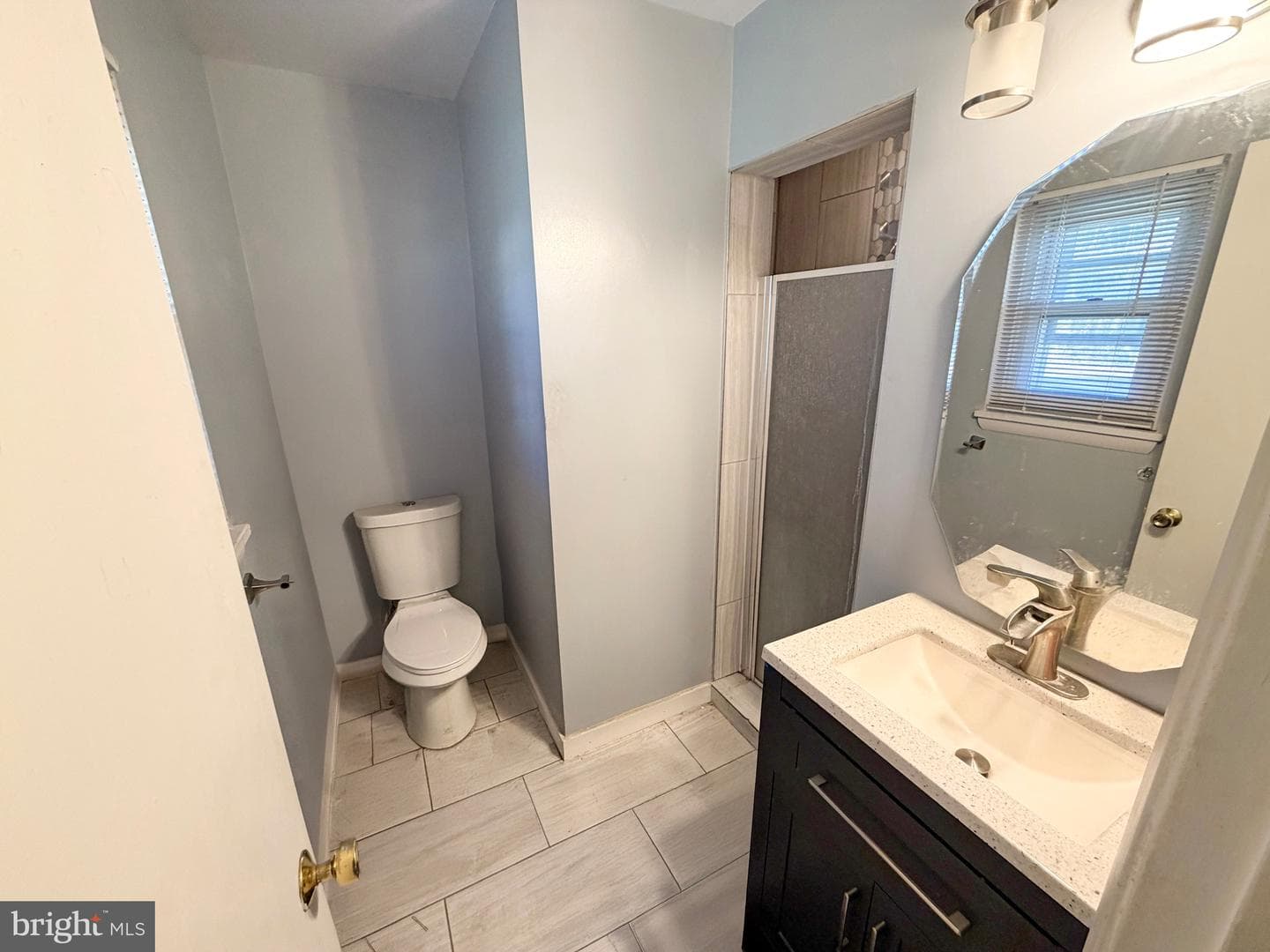 7502 Grange Hall Drive photo 9