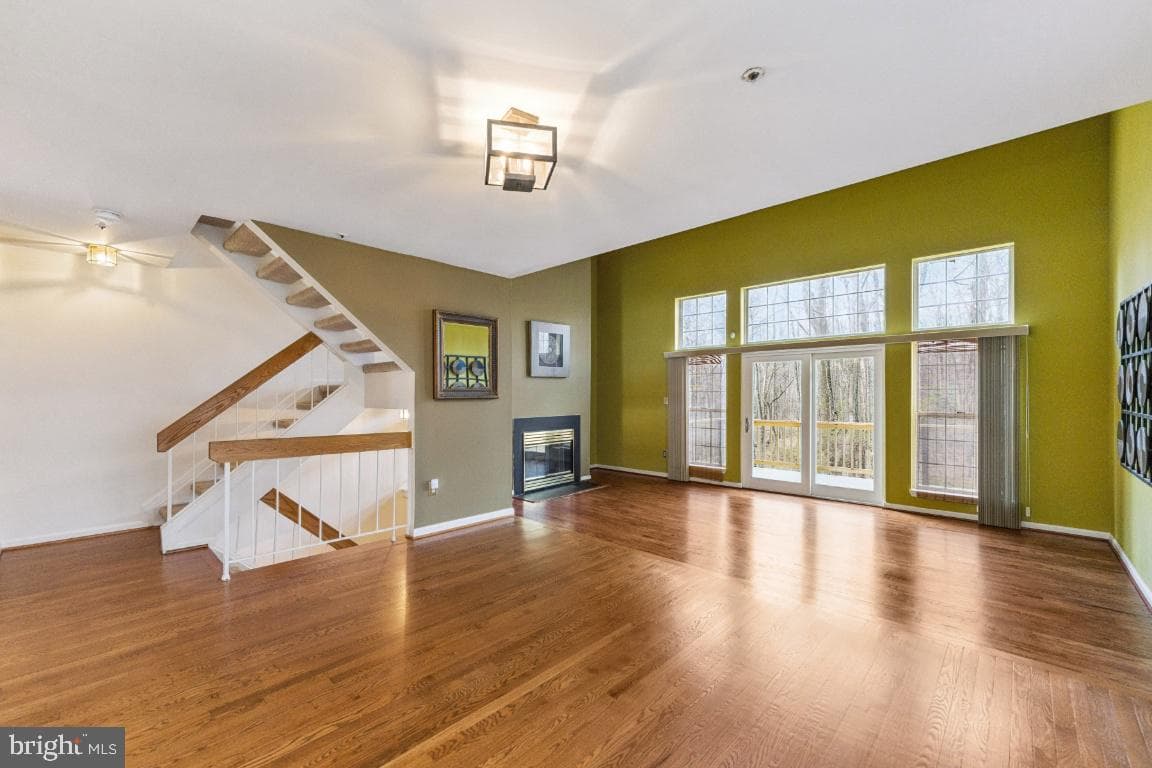 9102 Erfurt Court photo 5