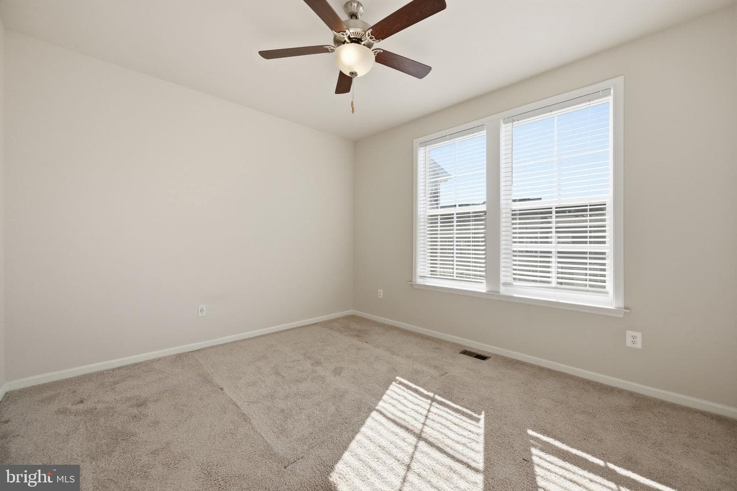 1024 Flester Lane photo 14