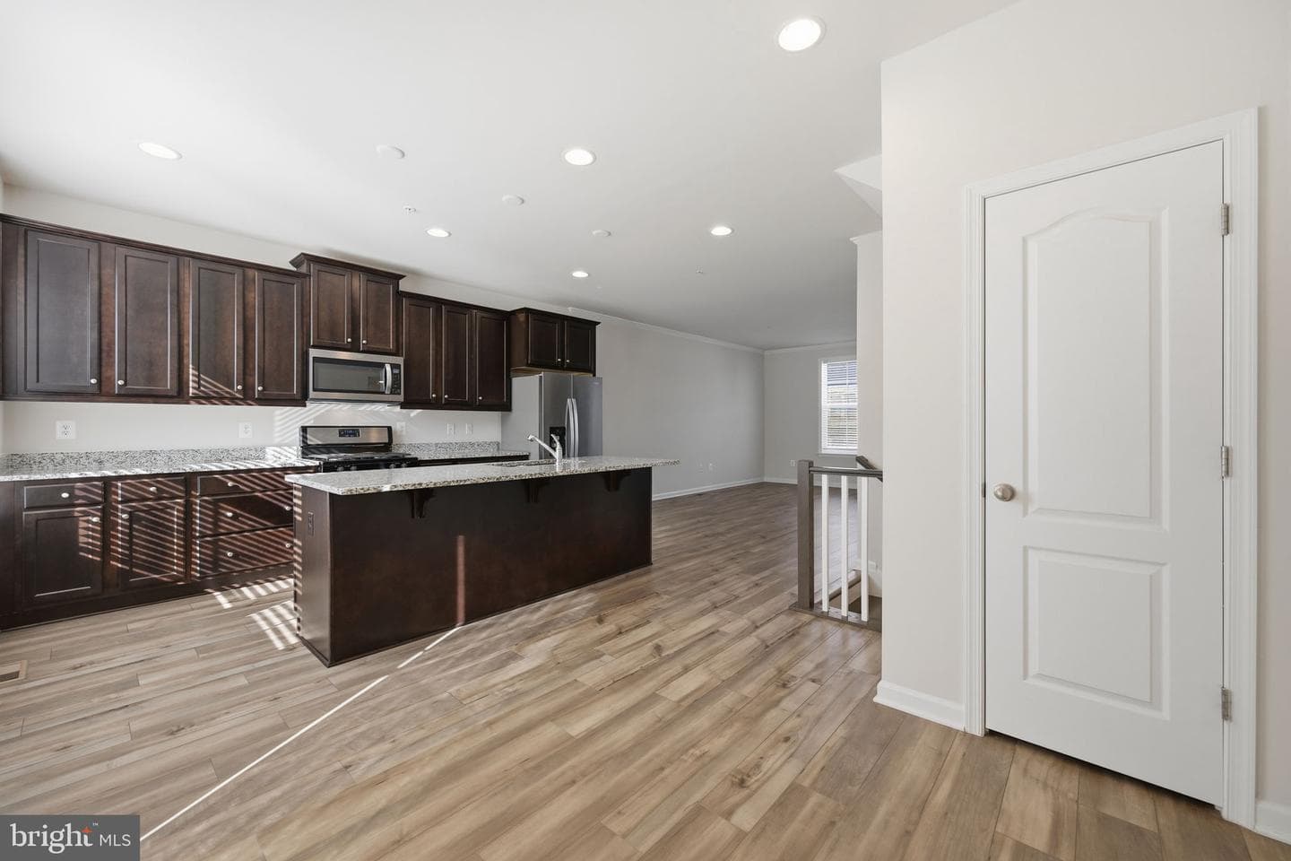 1024 Flester Lane photo 6