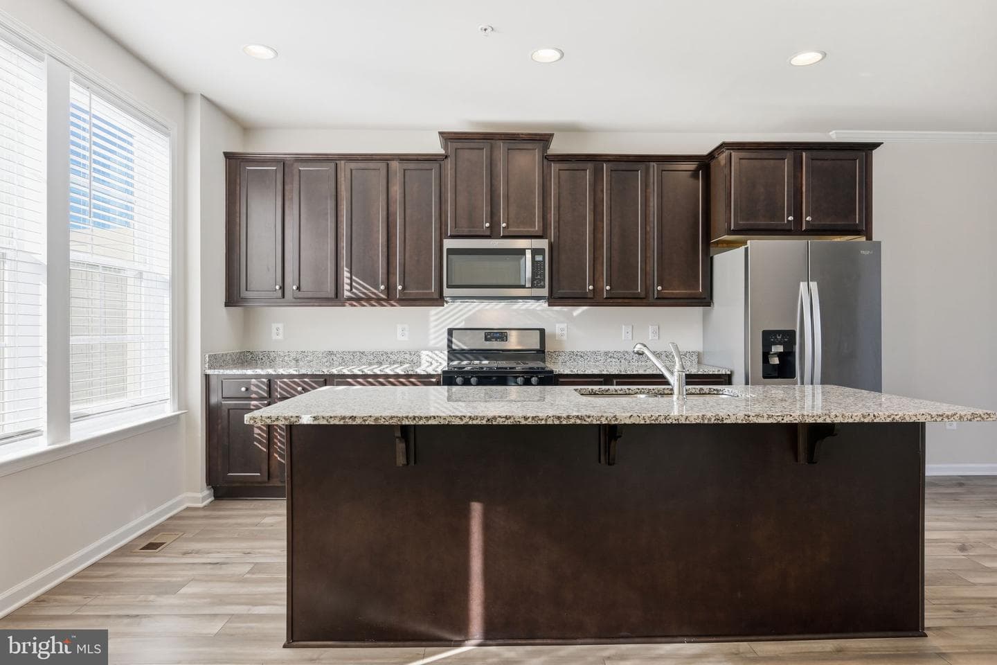 1024 Flester Lane photo 7