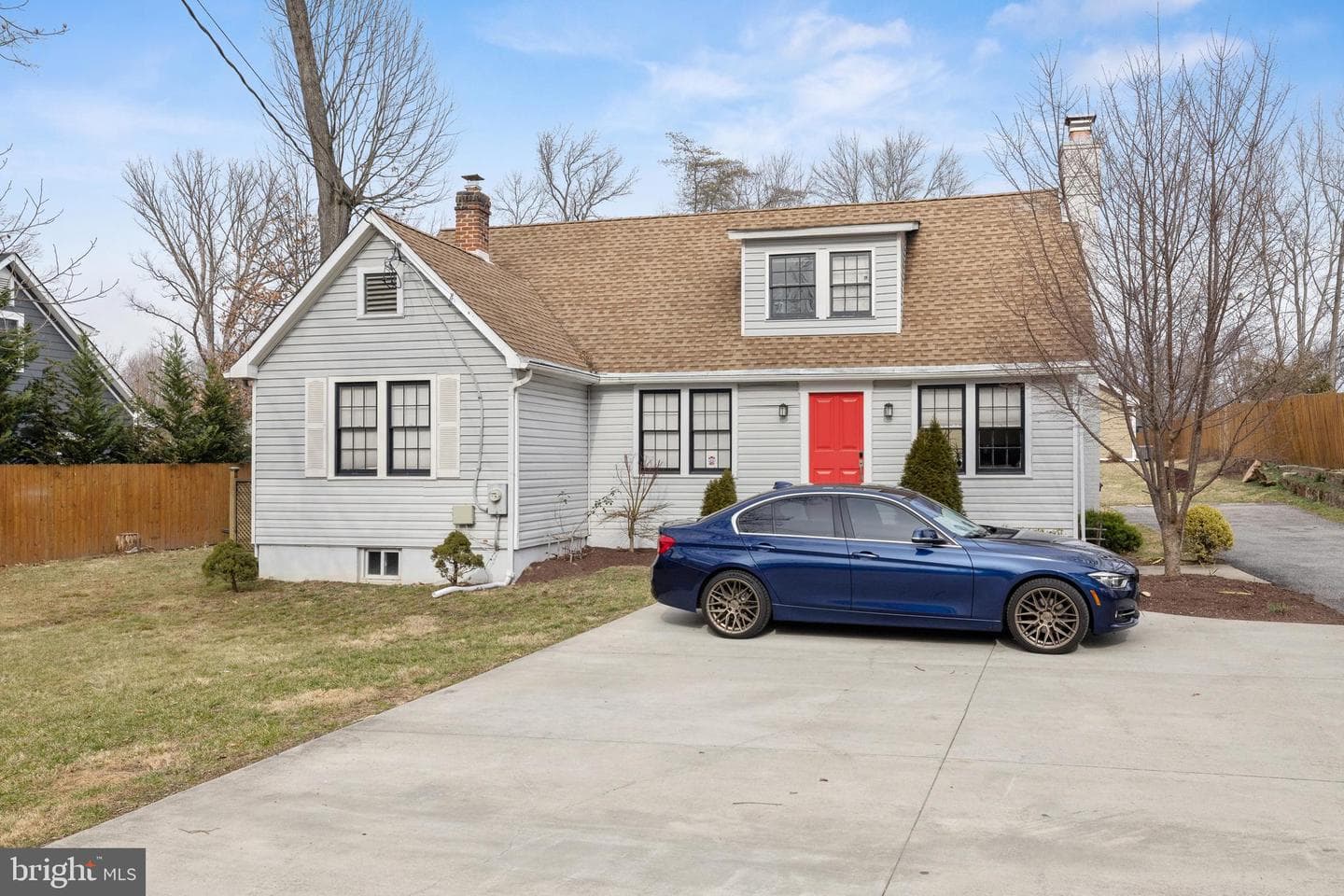 9226 Fowler Lane photo 3