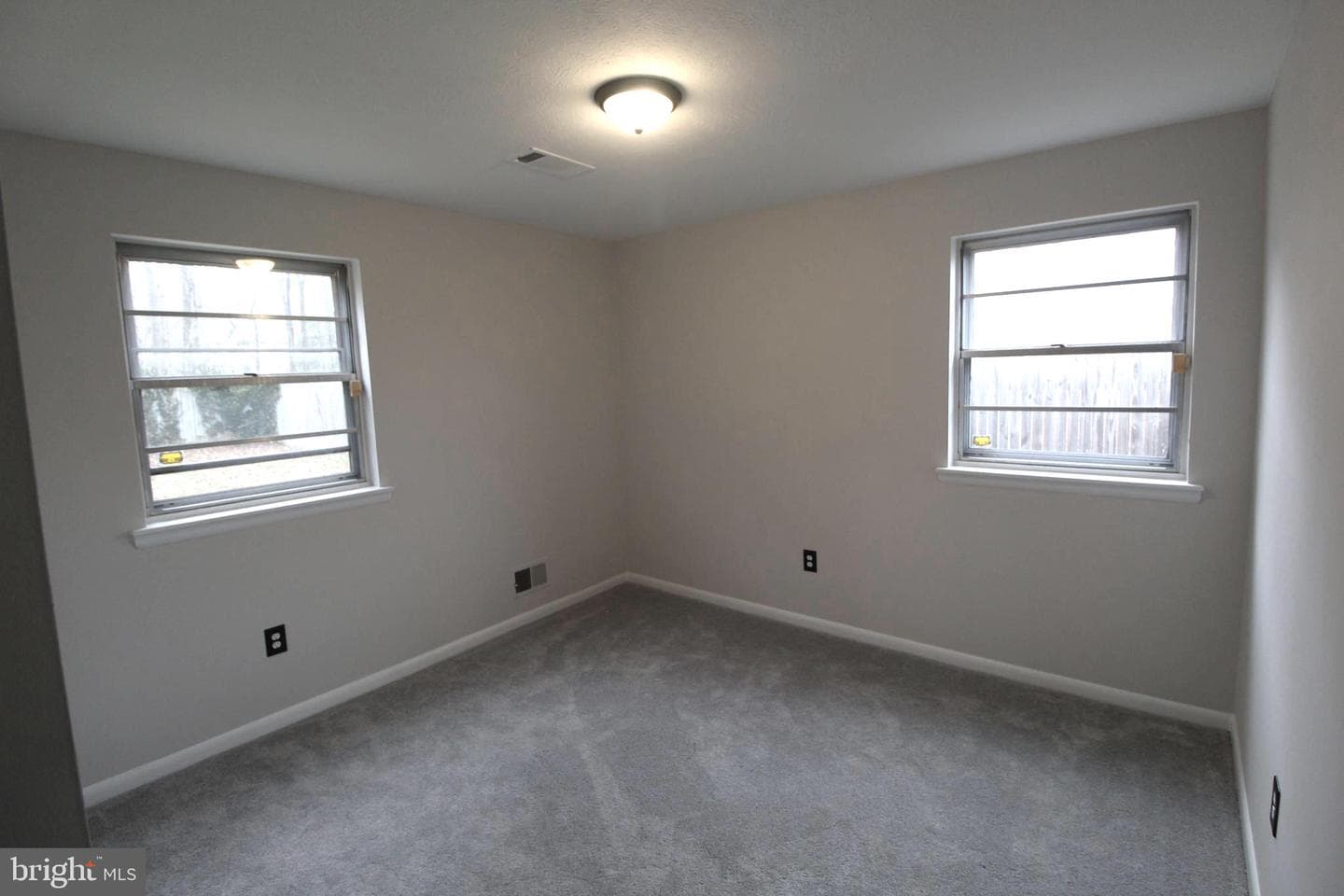 7015 Dower House Road photo 34